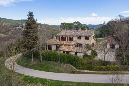 Villa Urbino, Pesaro e Urbino ilçesinde