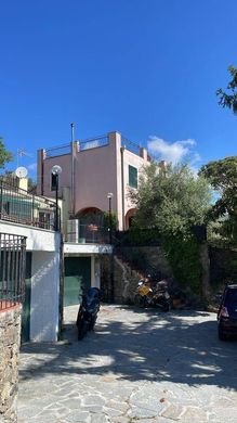 Villa a Celle Ligure, Savona