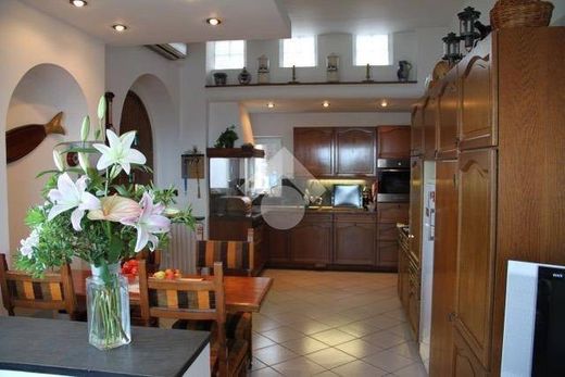 Villa in Ischia, Naples