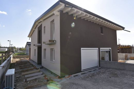 Willa w Rosà, Provincia di Vicenza