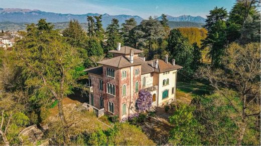 Villa in Pieve di Soligo, Provincia di Treviso