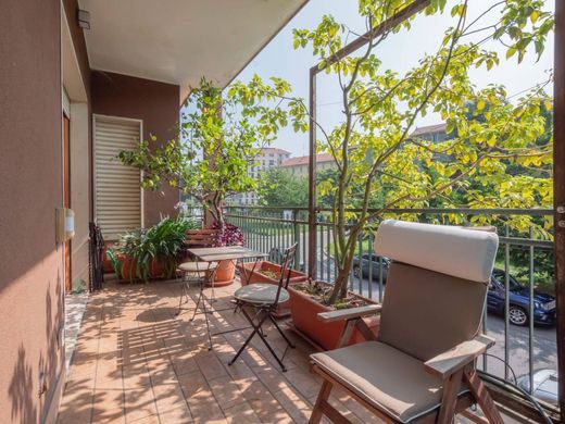 ミラノ, Città metropolitana di Milanoのアパートメント