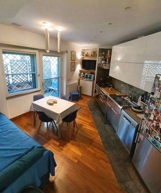 Apartment in Rome, Latium