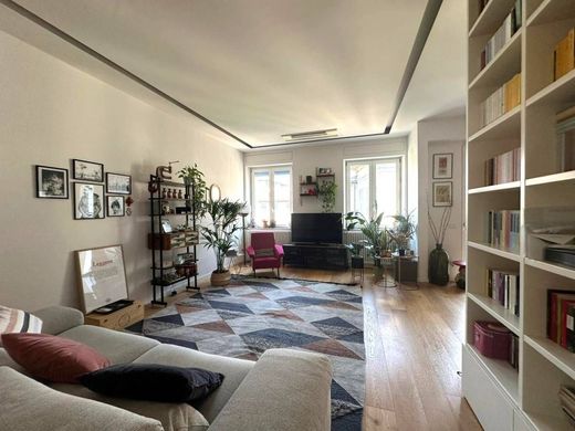 套间/公寓  米蘭, 米兰省