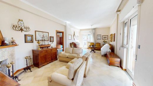Penthouse in Bari, Apulien