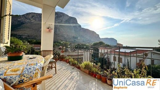 Apartment in Santa Flavia, Palermo