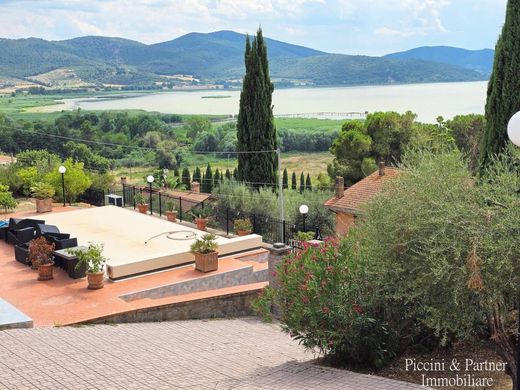 Βίλα σε Magione, Provincia di Perugia