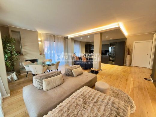 Penthouse in Buccinasco, Milan