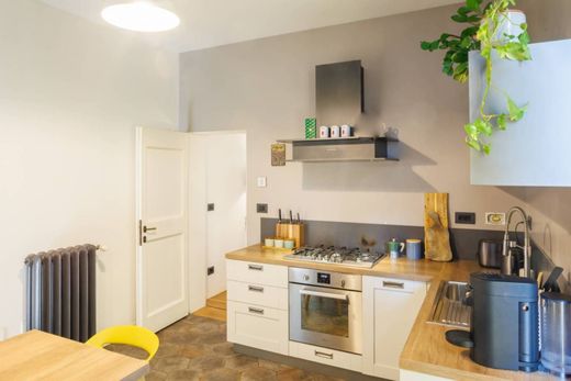 ﺷﻘﺔ ﻓﻲ بولونيا, Bologna