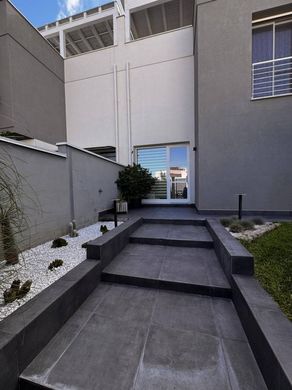 Villa Terrasini, Palermo ilçesinde