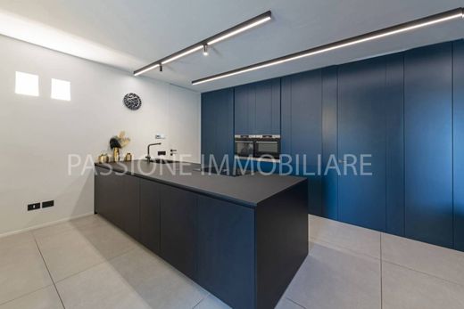 Villa in Capriano del Colle, Provincia di Brescia