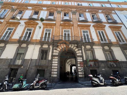 Daire Napoli, Napoli ilçesinde