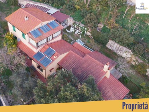 Villa in Cinigiano, Provincia di Grosseto