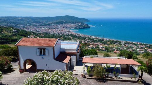 Villa en Agropoli, Provincia di Salerno