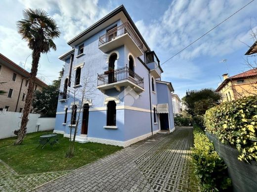 Villa a Padova, Veneto