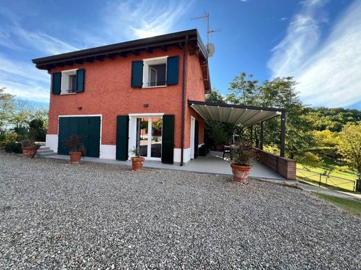 Casa de campo en Valsamoggia, Bolonia