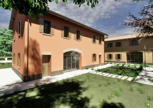 Villa a Modena, Emilia-Romagna