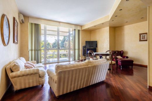 Apartment / Etagenwohnung in Segrate, Mailand