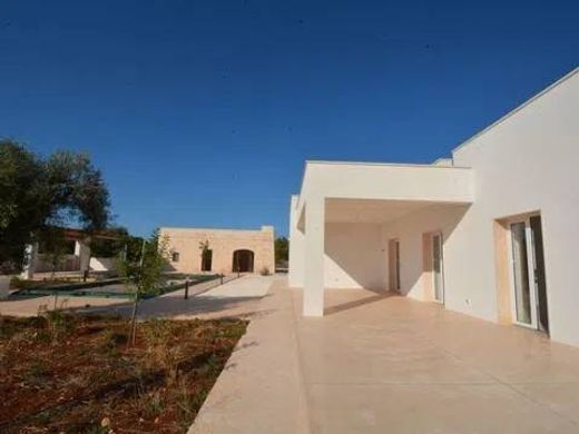 Villa in Ostuni, Provincia di Brindisi