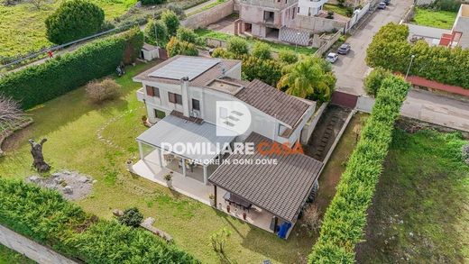 Villa in Lecce, Provincia di Lecce