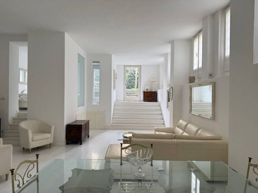 Apartment in Milan, Lombardy