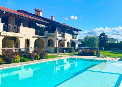 Apartament w Sirmione, Provincia di Brescia