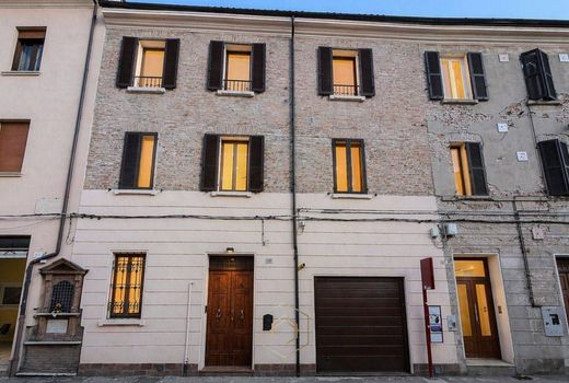 Luxury home in Ferrara, Provincia di Ferrara