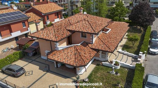 Villa a Jesolo, Venezia