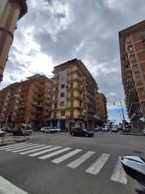 Piso / Apartamento en Salerno, Provincia di Salerno