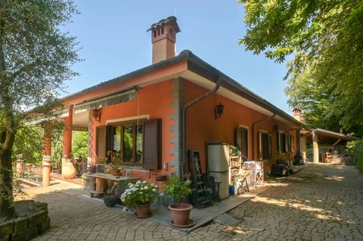 Villa - Lanzo Torinese, Turim