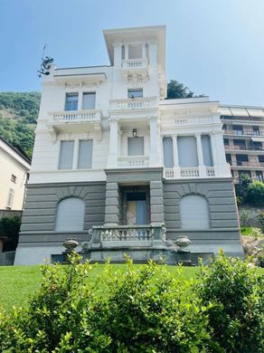 套间/公寓  科莫, 科莫省