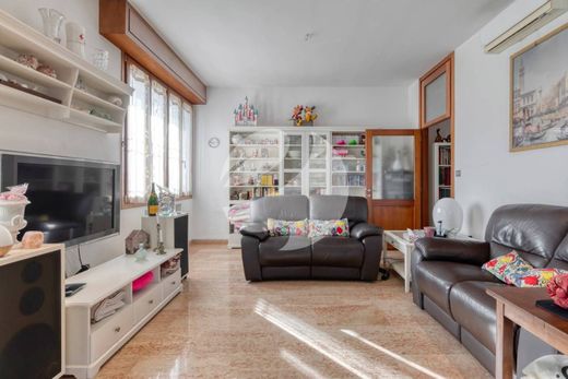 Villa à Pianoro, Bologne