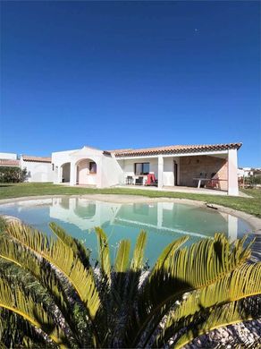Villa in Budoni, Provincia di Sassari