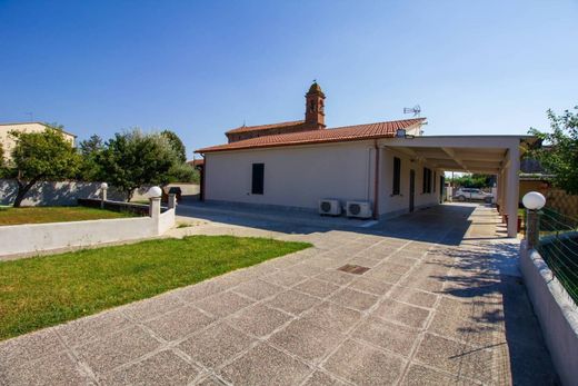 Villa in Cascina, Pisa