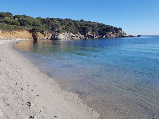 Rijtjeshuis in Villasimius, Provincia del Sud Sardegna