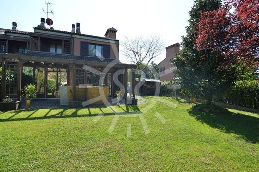 Villa Granarolo dell'Emilia e Viadagola, Bologna ilçesinde