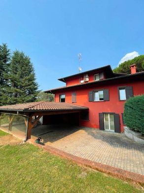 Willa w Dormelletto, Provincia di Novara