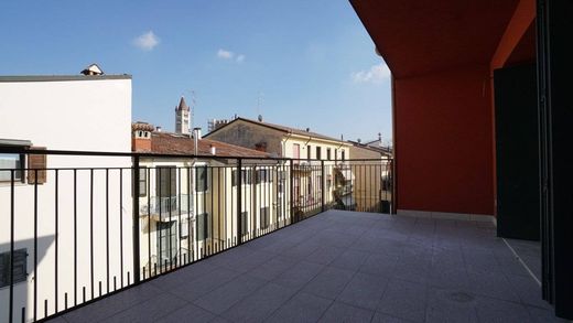 Apartment in Verona, Provincia di Verona