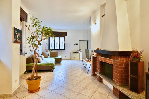 Villa en Rozzano, Milán