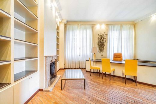 Appartement in Novate Milanese, Città metropolitana di Milano