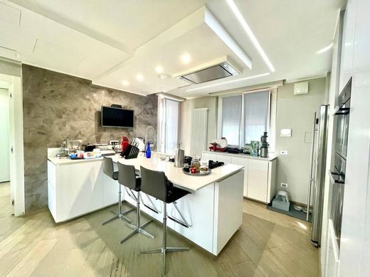 Penthouse in Buccinasco, Milan
