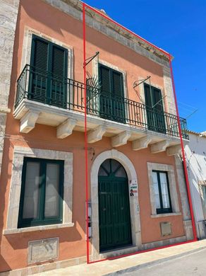 Casa di lusso a Pachino, Siracusa