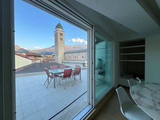 Penthouse Trento, Trento ilçesinde