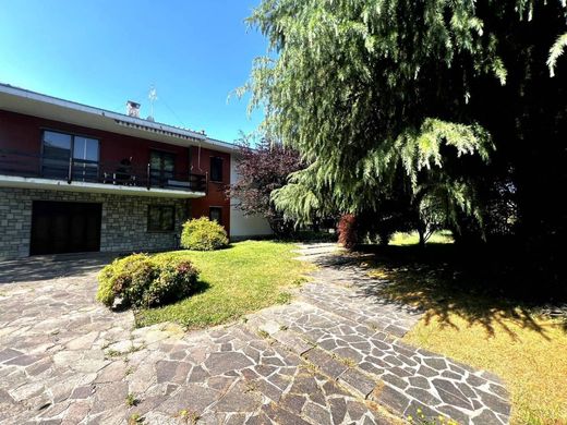 Villa à Bernareggio, Provincia di Monza e della Brianza