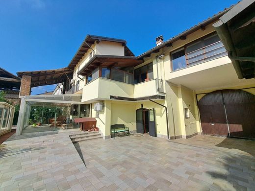 Villa Bergamasco, Alessandria ilçesinde