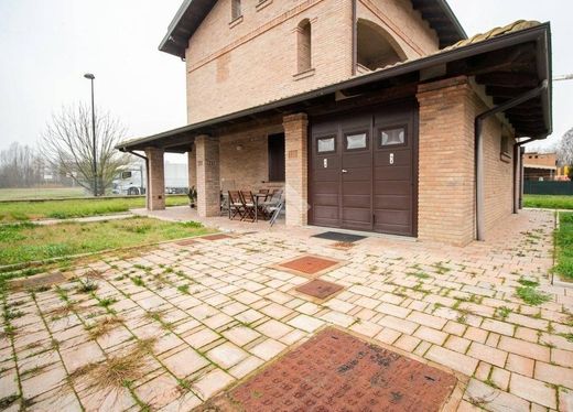 Villa in Bentivoglio, Bologna
