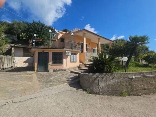 Вилла, Pollica, Provincia di Salerno