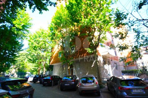 Apartment in Milan, Lombardy
