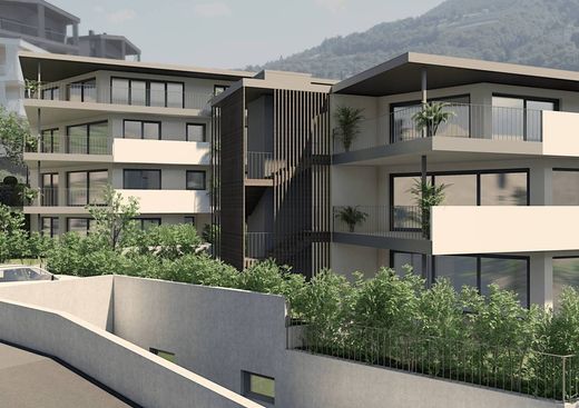 Apartment / Etagenwohnung in Montan, Bozen