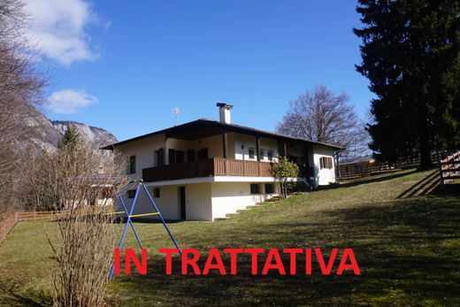 Villa - Fai della Paganella, Provincia autonoma di Trento
